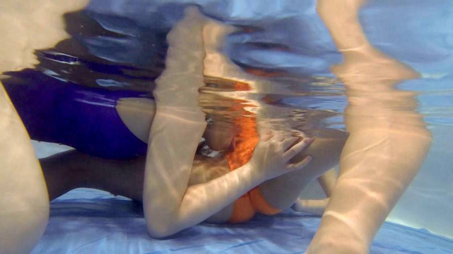 【HD】競泳水着レズビアン 2　サンプル画像11