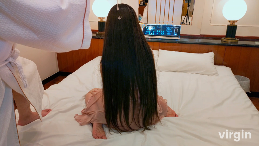 美髪ロングアニオタまいひめ　初めてのシャンプー手コキ　サンプル画像02