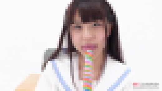 永野いち夏 4K動画 幼い雰囲気の美少女による飴舐めは最高にエロい　サンプル画像1