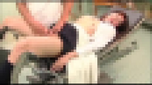【S-EYE】悪徳産婦人科医師の鬼畜映像隠撮 #004 SPYE-194-04　サンプル画像3