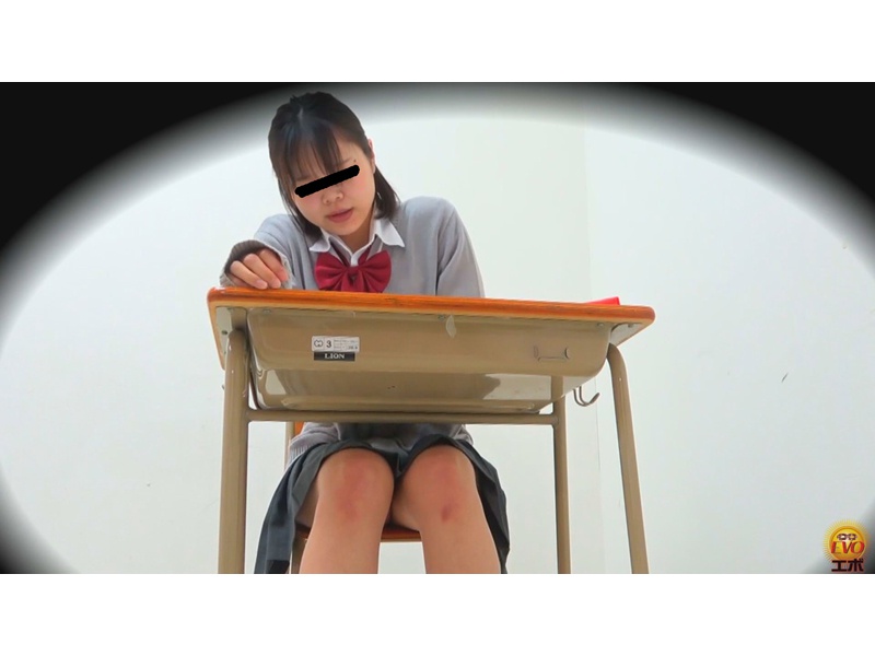 SOS少女達の苦悶下痢便2　サンプル画像2