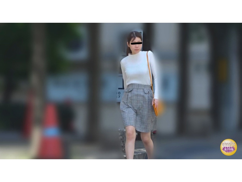 便座の無い洋式トイレ 緊急立ち小便　サンプル画像7