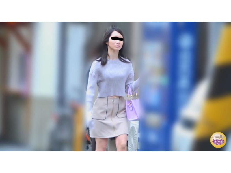 便座の無い洋式トイレ 緊急立ち小便　サンプル画像9