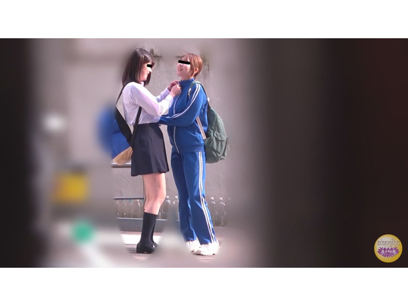 合宿移動車 女学生パニックお漏らし　サンプル画像5