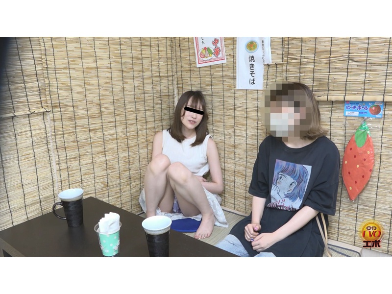 隠撮 友人前酔っ払い公開オナニー　サンプル画像5