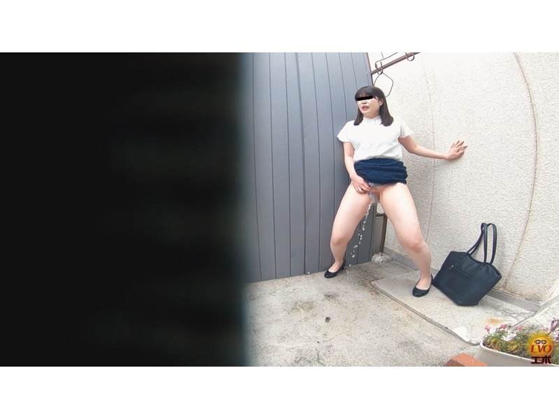 街頭隠撮 秘密の野ションスポット　サンプル画像4