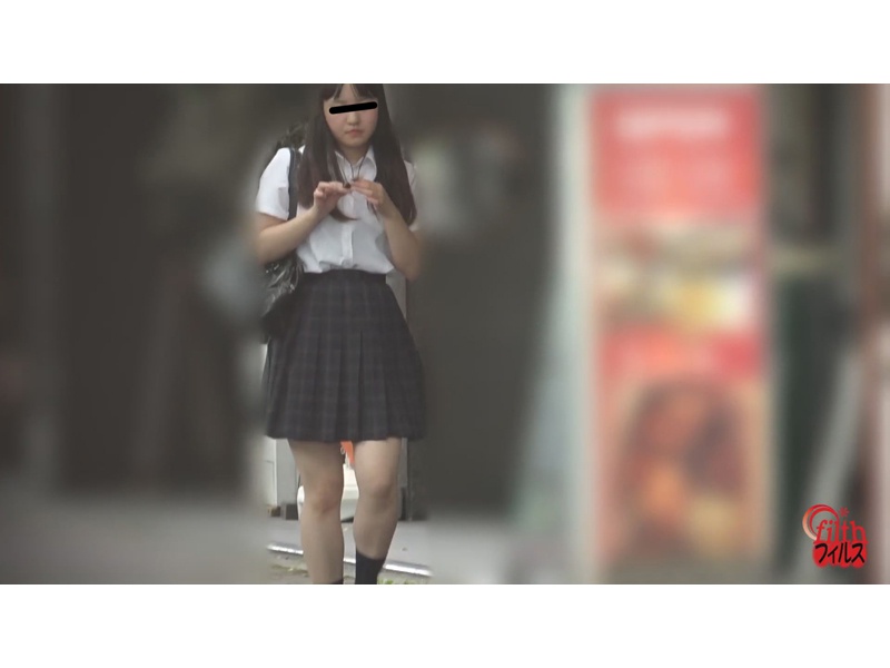 5カメトイレ隠撮 女子校生のうんこ事情　サンプル画像25
