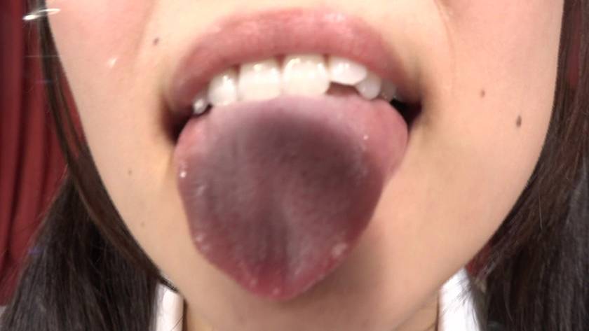 【緊急生放送】美女のよだれまみれ！舌でベロベロ×唾液ビチャビ　サンプル画像3